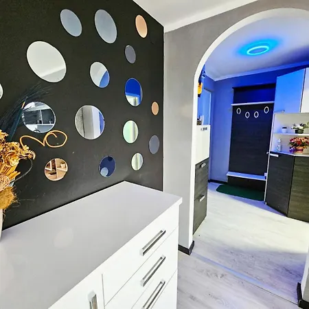 Savic Center - Parking Free Ni